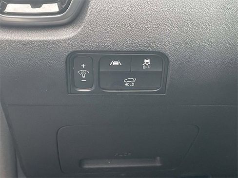 Used 2023 Kia Sorento SX image 21