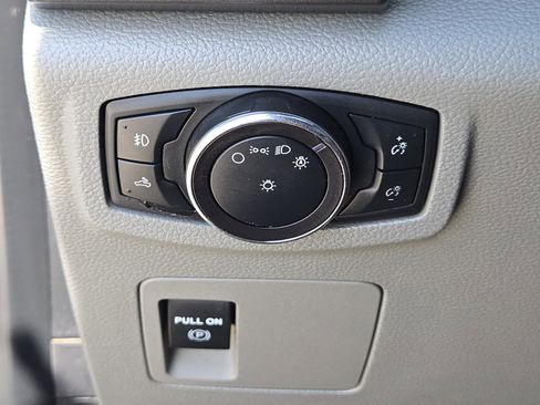 Used 2019 Ford F150 XLT image 20