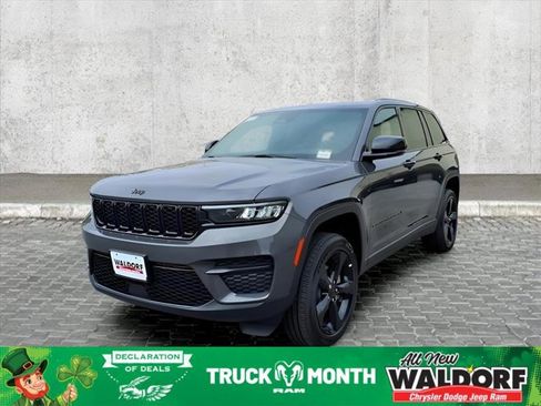 New 2025 Jeep Grand Cherokee 4WD image 7