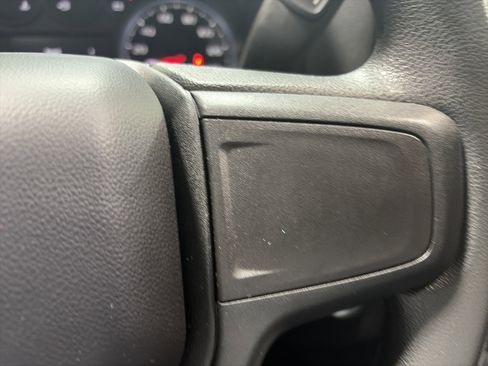 Used 2023 Chevrolet Silverado 1500 Custom image 16