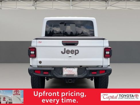 Used 2021 Jeep Gladiator Rubicon AWD/4WD image 6