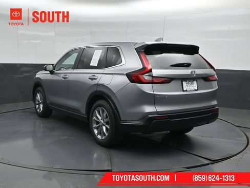Used 2023 Honda CR-V EX image 8