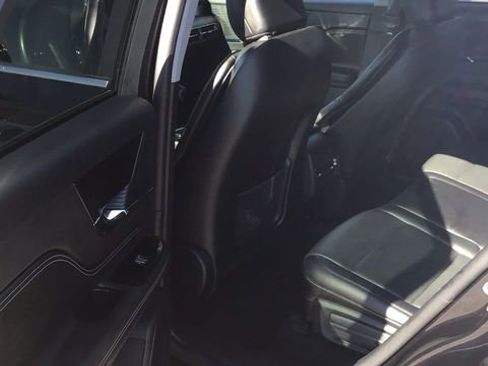 Used 2022 Lincoln Corsair Standard w/ Premium Package image 14