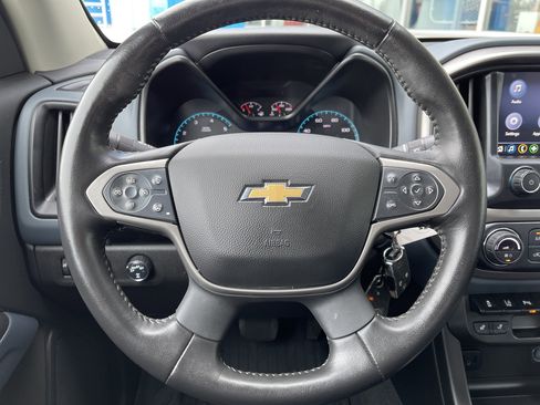 Used 2022 Chevrolet Colorado Z71 w/ Safety Package image 22
