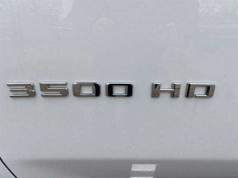 Used 2024 Chevrolet Silverado 3500 LT image 29