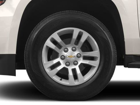 Used 2016 Chevrolet Suburban LT AWD/4WD image 12