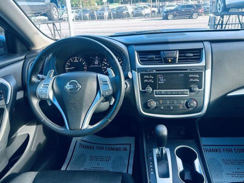 Used 2016 Nissan Altima 2.5 SR FWD image 17