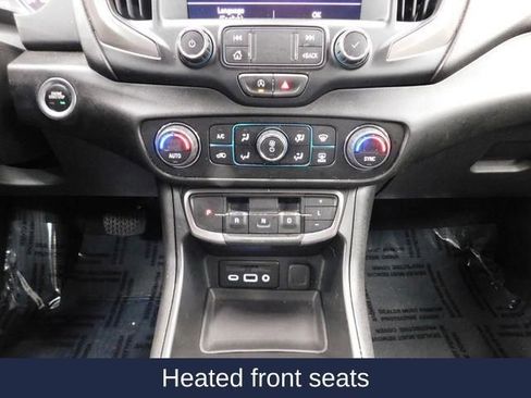 Used 2023 GMC Terrain AT4 image 31