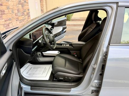 Used 2025 Hyundai Ioniq 6 SEL RWD image 10