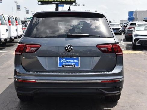 Certified 2024 Volkswagen Tiguan SE w/ Panoramic Sunroof Package image 6