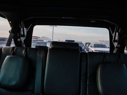 Used 2023 Jeep Wrangler Unlimited Sahara w/ Cold Weather Group image 27