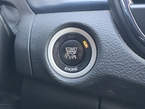 Used 2016 Chrysler 200 S image 24