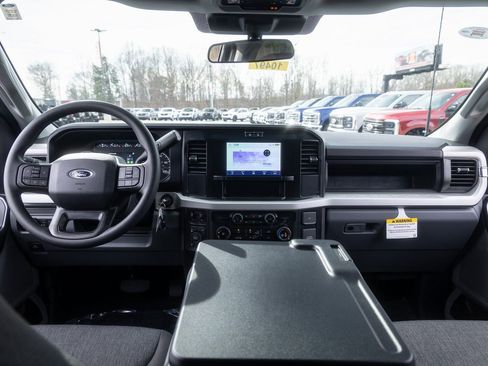 New 2026 Ford F250 XL w/ STX Appearance Package AWD/4WD image 19