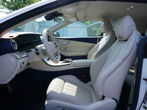 Used 2021 Mercedes-Benz E 450 4MATIC Cabriolet image 9