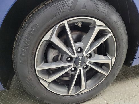 Used 2023 Kia Forte LXS w/ LXS Technology Package image 31