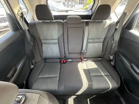 Used 2025 Nissan Rogue SV AWD/4WD image 40