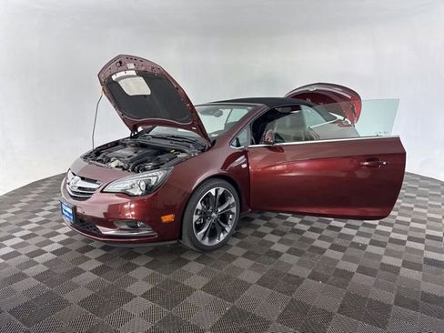 Used 2018 Buick Cascada Premium image 13