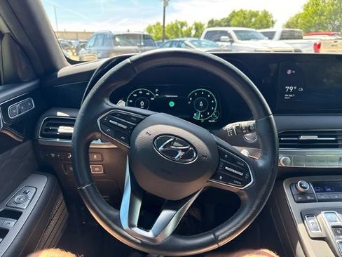 Used 2022 Hyundai Palisade Calligraphy FWD image 22