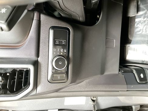 Used 2024 Ford Bronco Sport Outer Banks w/ Tech Package AWD/4WD image 10