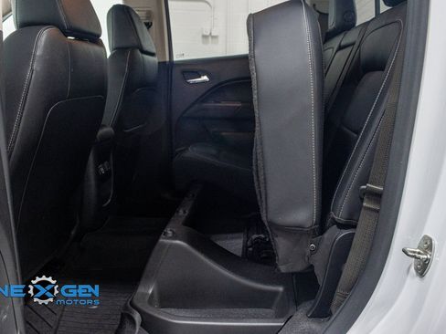 Used 2021 Chevrolet Colorado ZR2 w/ Colorado ZR2 Bison Edition image 26