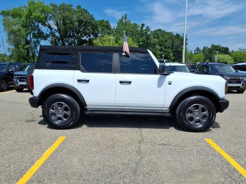 Used 2024 Ford Bronco Big Bend AWD/4WD image 9