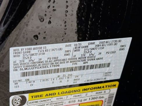 New 2025 Lincoln Navigator Black Label image 36