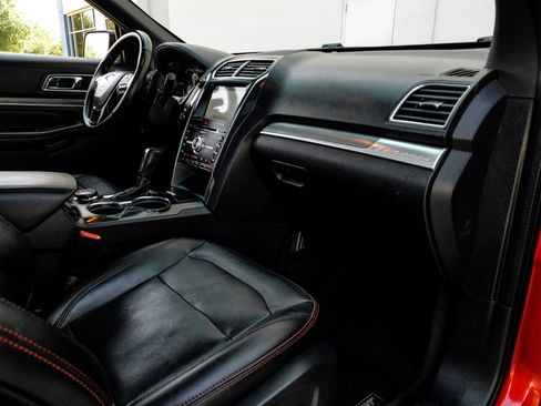 Used 2017 Ford Explorer Sport w/ Equipment Group 401A image 21