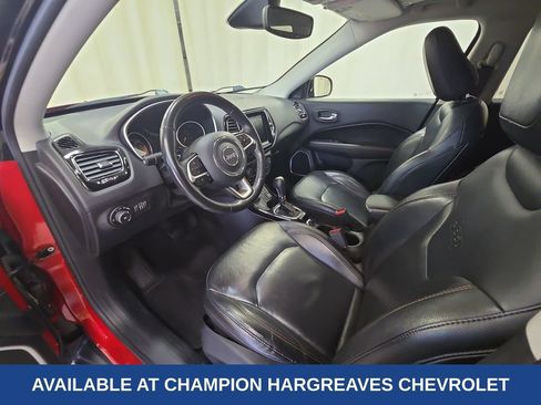 Used 2018 Jeep Compass Limited w/ Navigation Group AWD/4WD image 13