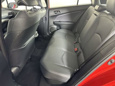 Used 2021 Toyota Prius image 26