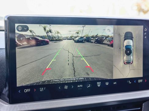 Used 2025 Ford Explorer ST-Line w/ Premium Package image 25