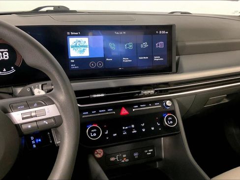 Used 2024 Hyundai Sonata SEL FWD image 6