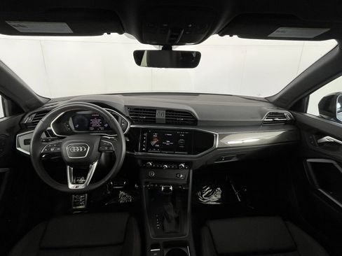 Used 2025 Audi Q3 2.0T Premium Plus w/ Premium Plus Package image 16