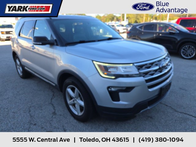 Used 2018 Ford Explorer XLT w/ Equipment Group 202A FWD image 1