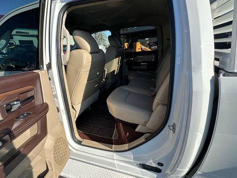 Used 2014 RAM 3500 Laramie AWD/4WD image 21
