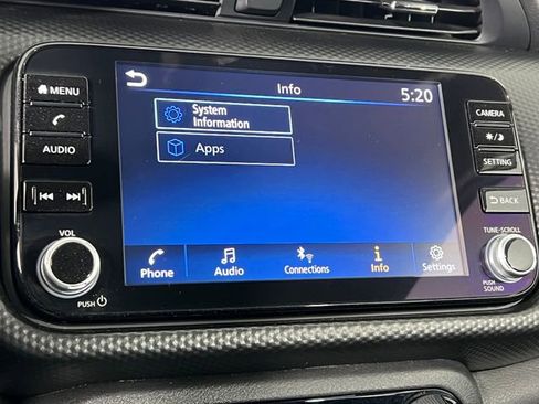 Used 2022 Nissan Kicks SV image 31