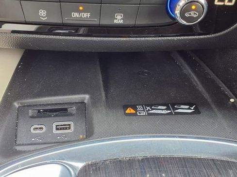 Used 2022 Buick Enclave Essence w/ Trailering Package, 5000 lbs. image 17