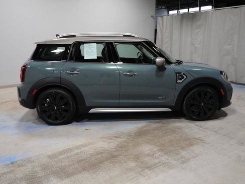 Used 2023 MINI Cooper Countryman S w/ Signature Upholstery Package image 16