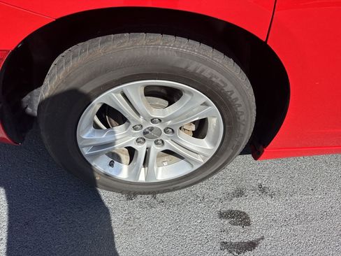 Used 2022 Dodge Charger SXT image 11