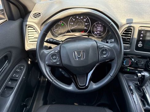 Used 2021 Honda HR-V Sport image 14