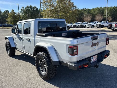 Used 2023 Jeep Gladiator Mojave w/ LED Lighting Group image 5
