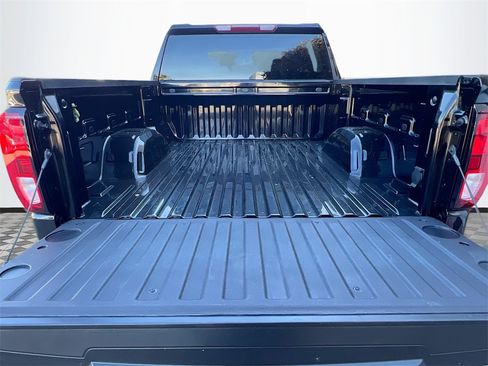 Used 2025 GMC Sierra 1500 Elevation image 26