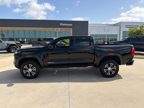 Used 2024 GMC Canyon AT4 w/ AT4 Premium Package AWD/4WD image 2