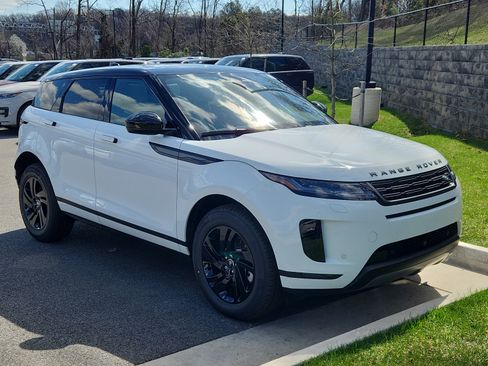 Certified 2026 Land Rover Range Rover Evoque S image 10