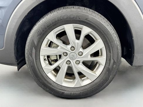 Used 2019 Hyundai Tucson Value FWD image 31