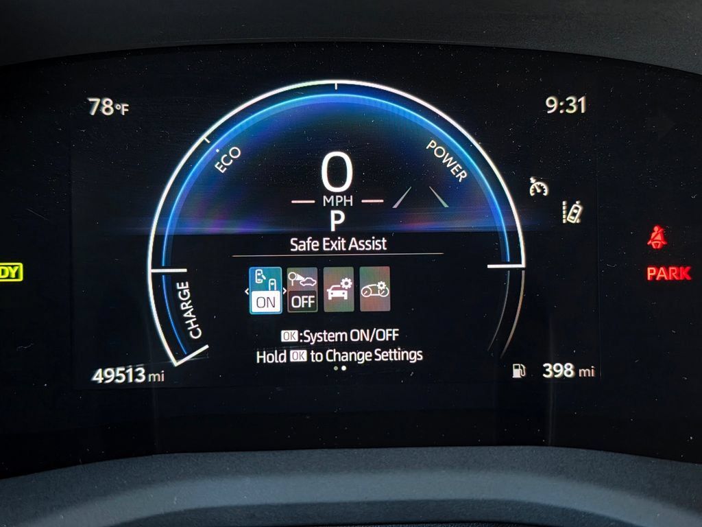 Used 2025 Toyota Camry SE FWD image 36
