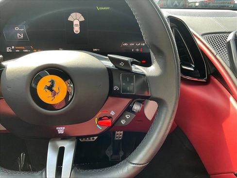 Used 2024 Ferrari Roma RWD image 11