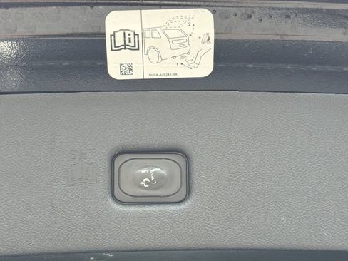 Used 2019 Lincoln Nautilus Reserve AWD/4WD image 31