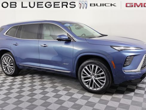 Certified 2026 Buick Enclave Avenir w/ Super Cruise Package AWD/4WD image 2