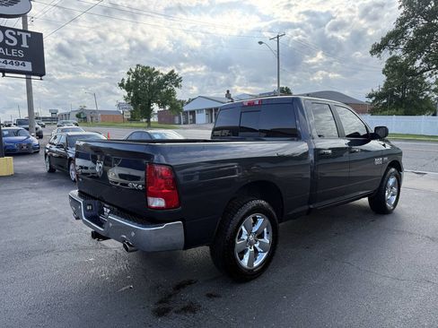 Used 2018 RAM 1500 Big Horn AWD/4WD image 7