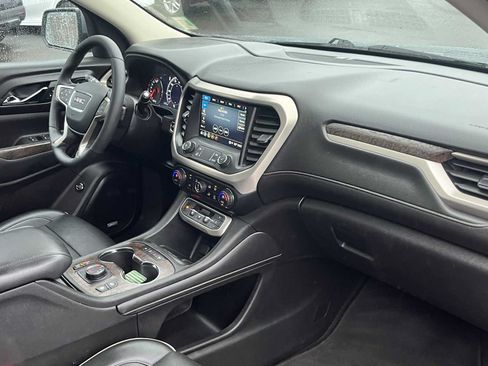 Used 2021 GMC Acadia Denali w/ Denali Ultimate Package AWD/4WD image 15